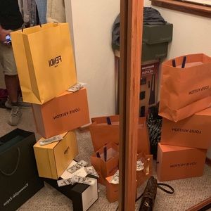 Meet your Posher, Junior